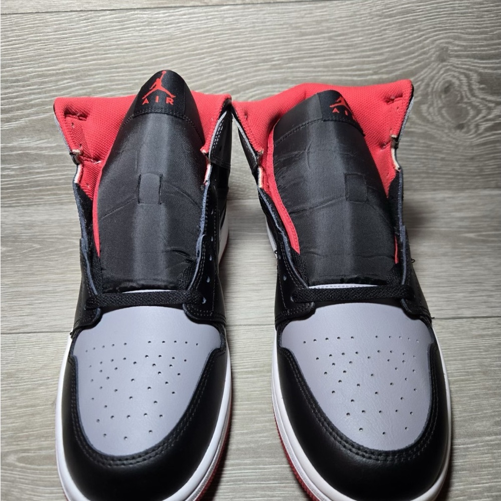 NEW Nike Air Jordan 1 Mid Shoes Black Cement Grey Red White DQ8426006 - Picture 4 of 5